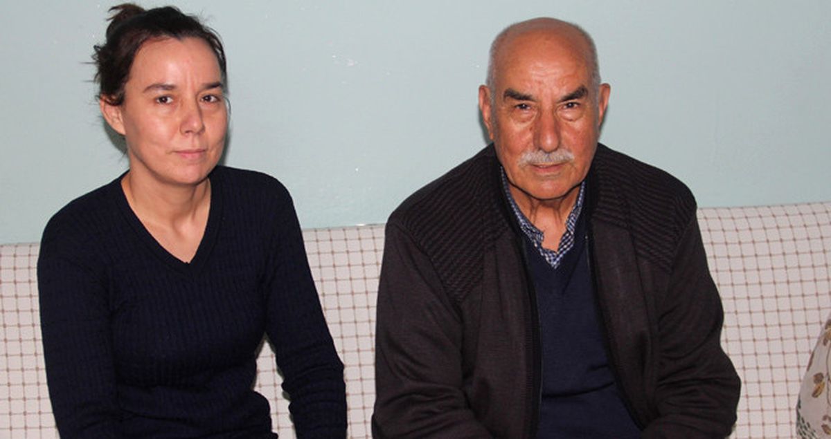 Dolandırıcıların Hedefi Olan Babayı Kızının Dikkati Kurtardı