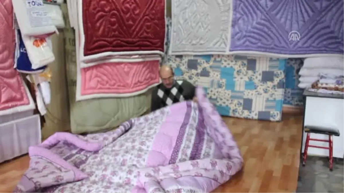 El Yapımı Yorgancılık Teknolojiye Yenildi