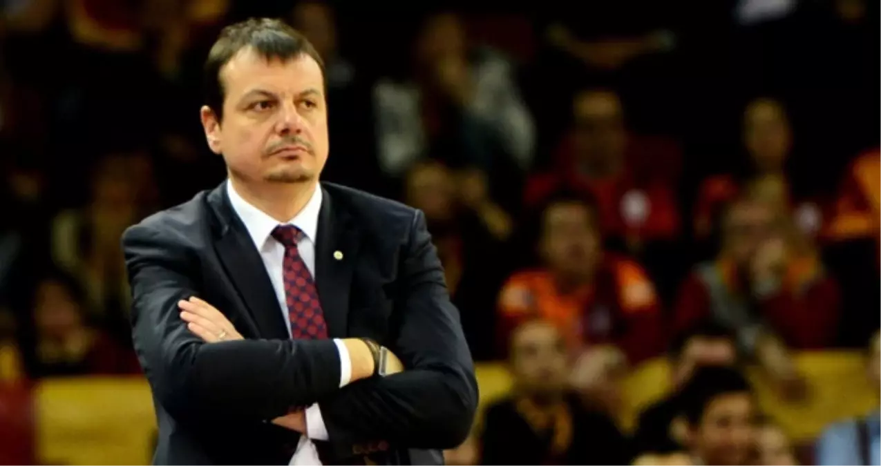 Ergin Ataman: Dursun Özbek'i İstifaya Çağıranları Kaale Almamak Gerek