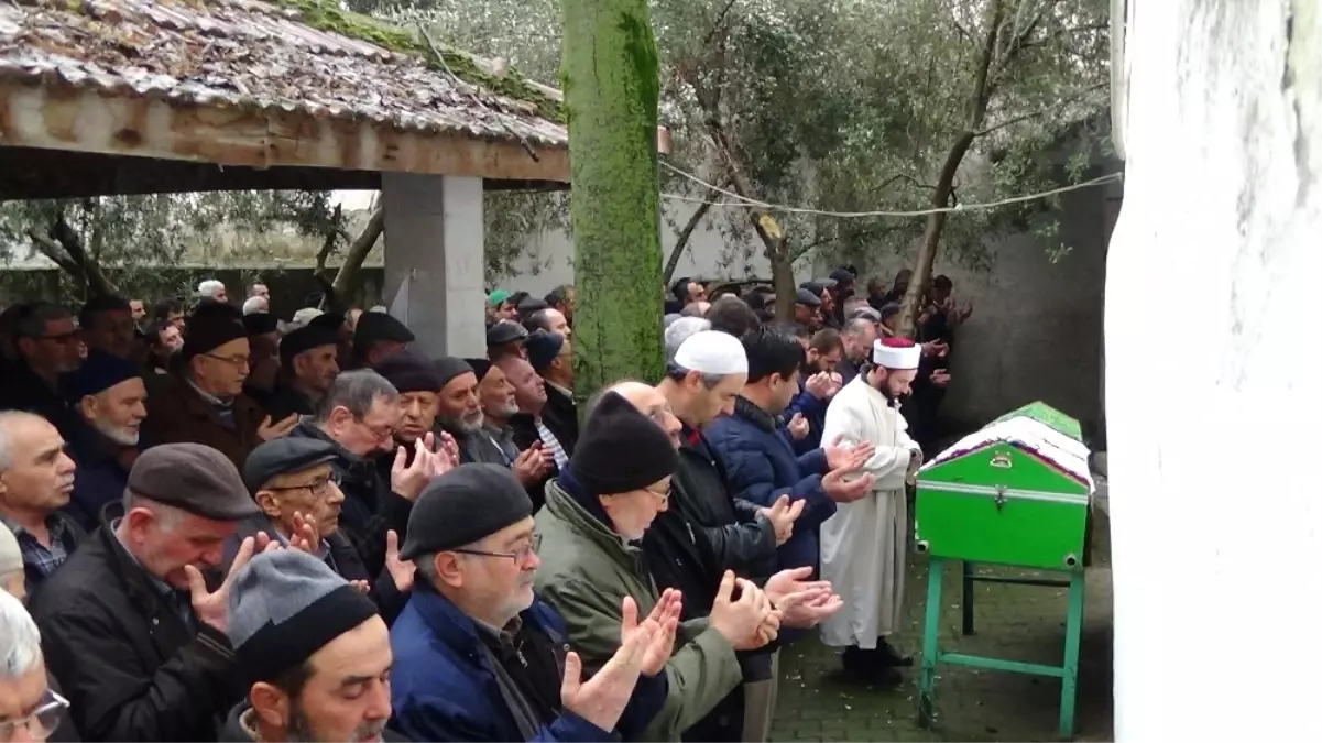 Hırsızların Öldürdüğü Yaşlı Adam Son Yolculuğuna Uğurlandı