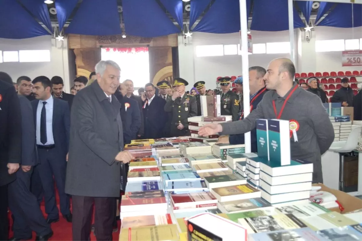 Isparta'da Kitap Bayramı
