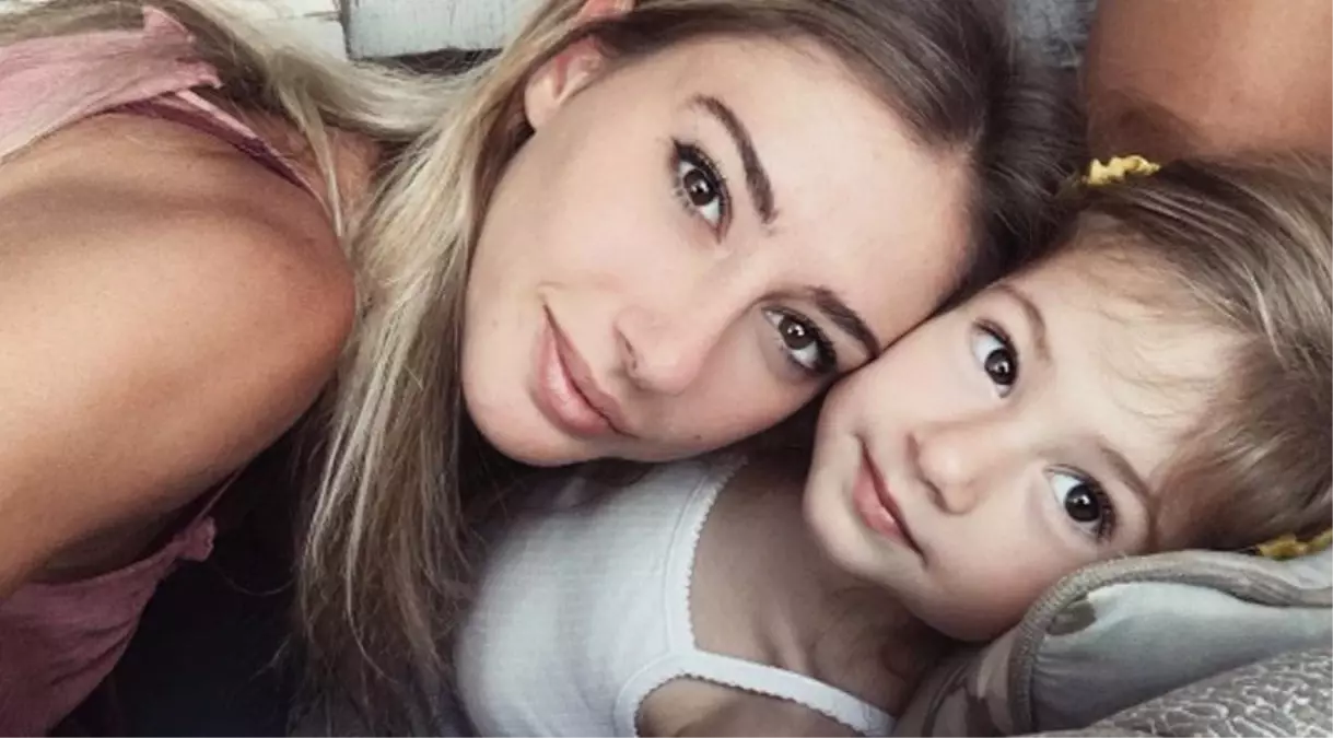 Şeyma Subaşı, Kızıyla Disneyland'e Gidip Doyasıya Eğlendi