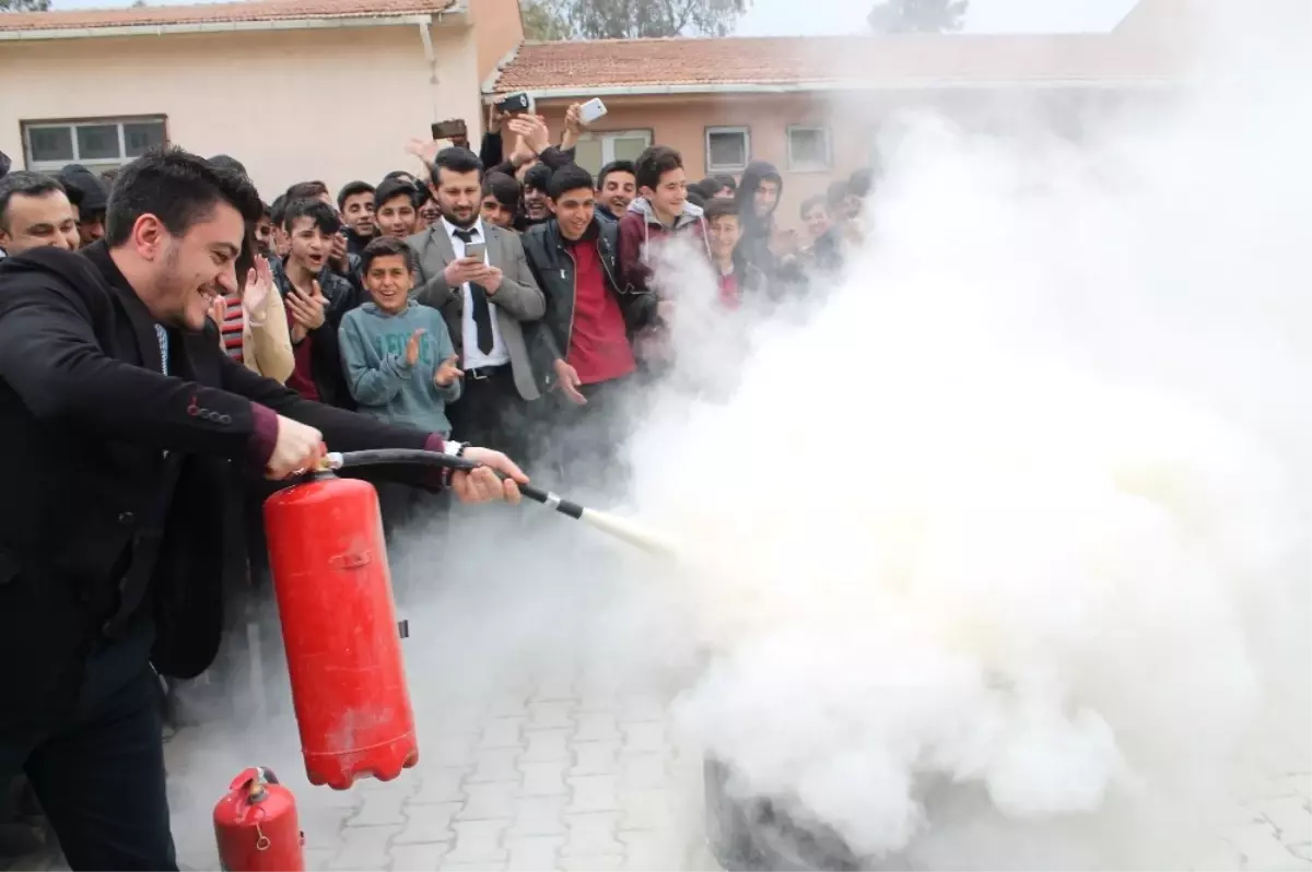 Silopi'de Okulda Yangın Tatbikatı