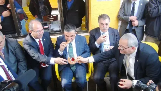 Bakan Yılmaz: 'Cumhurbaşkanına Yeni Sistemde İlave Bir Yetki Getirilmemiştir'