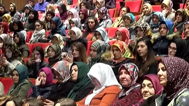 İkbal Gürpınar: 'İsmet İnönü Lozan'a Hahamla Gitmiş' İkbal Gürpınar: 'İsmet İnönü Lozan'a Hahamla Gitmiş'