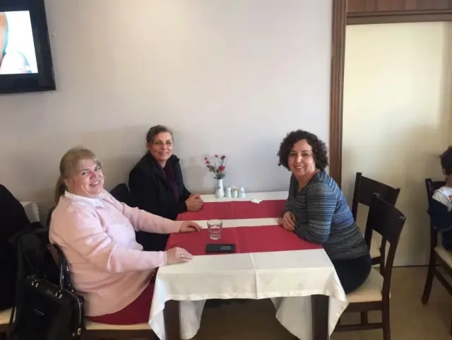 Ayvalıklı Mali Müşavir ve Muhasebeciler Kahvaltılı Toplantıda Buluştu Ayvalıklı Mali Müşavir ve Muhasebeciler Kahvaltılı Toplantıda Buluştu