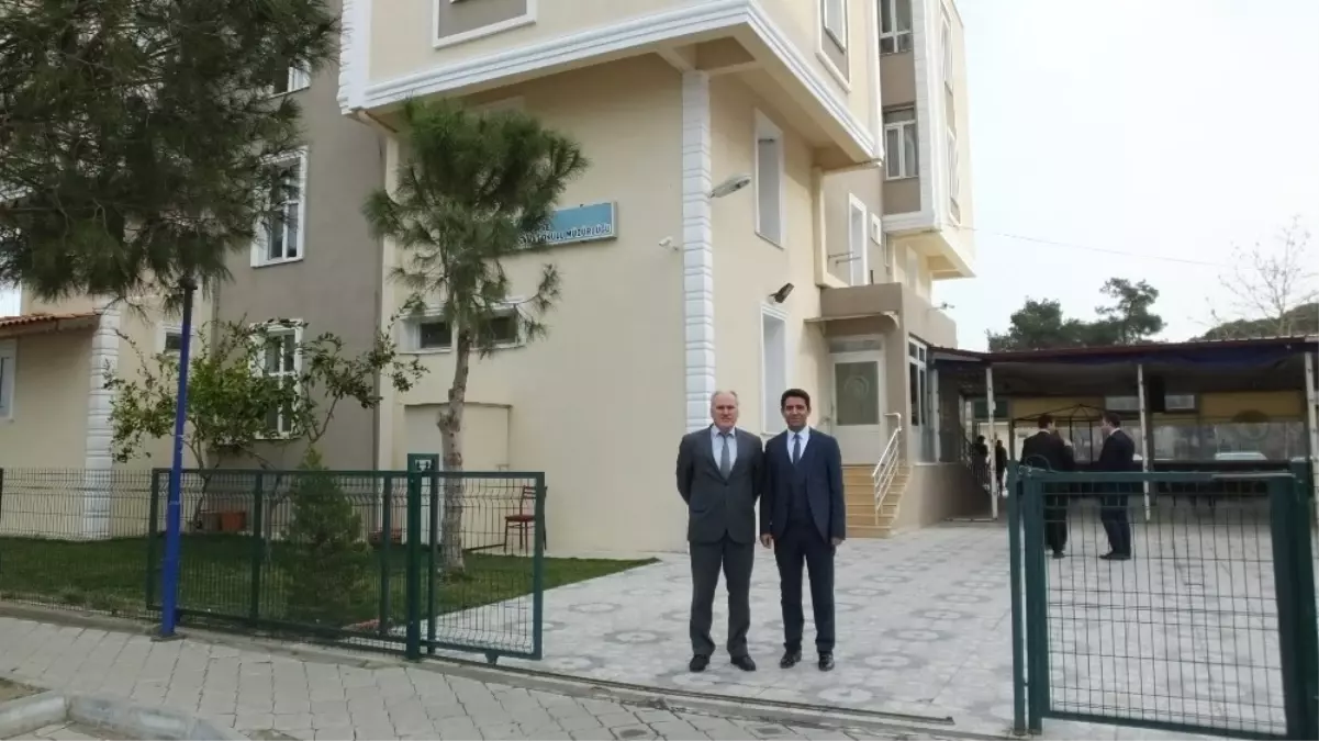 Burhaniye�de Öğretmen Evi Yenilendi Haberler