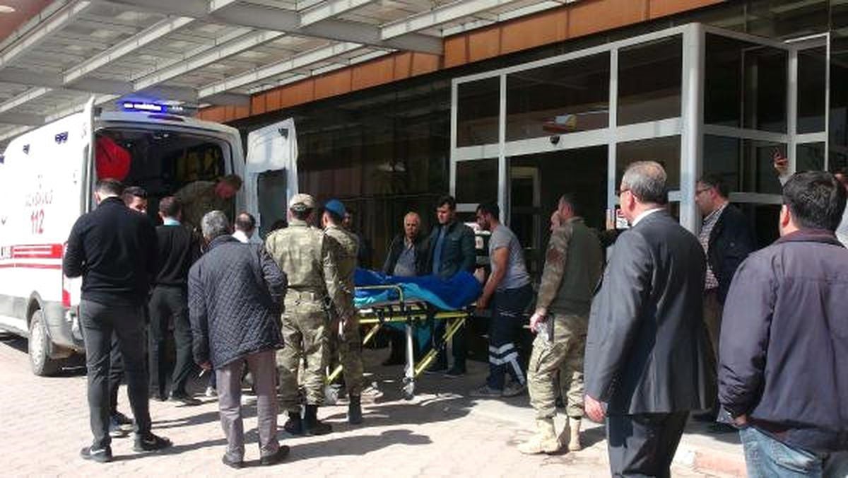 YPG, Türk Askerine Havanla Saldırdı: 4 Yaralı