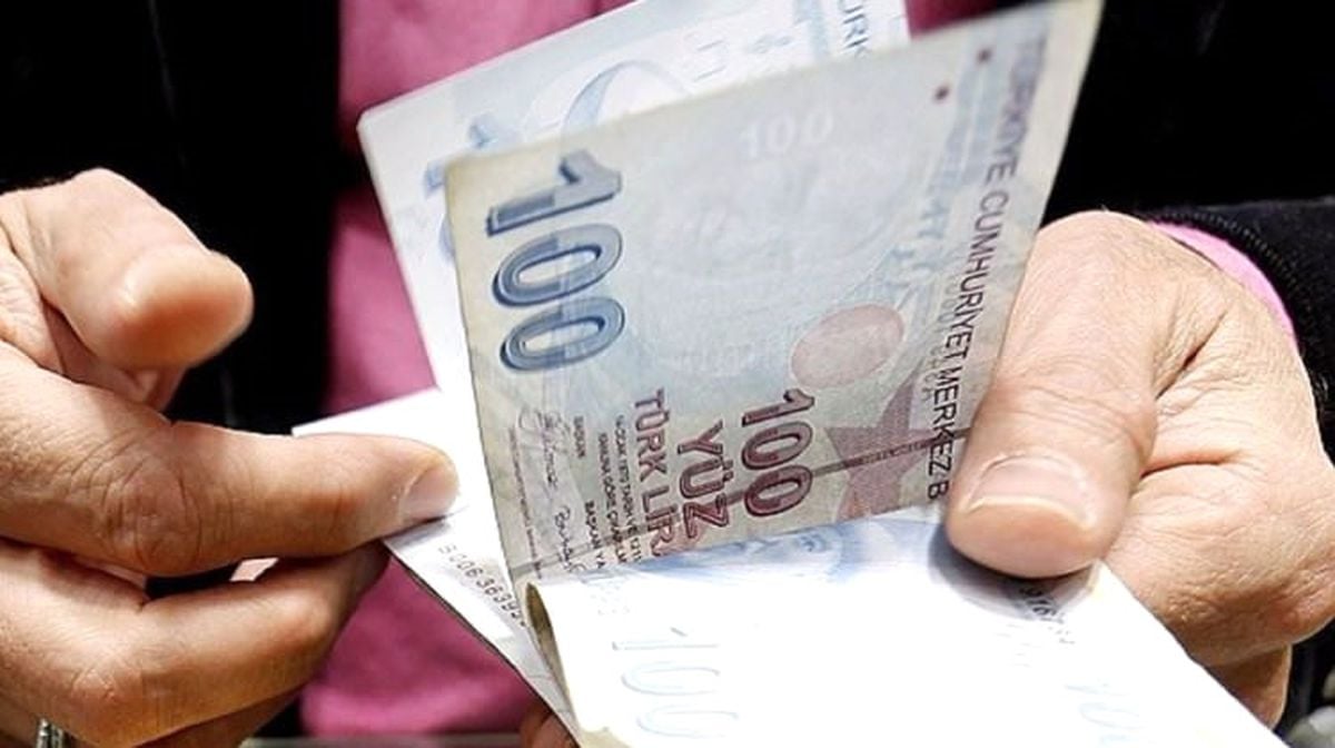 Emeklilerin En Yüksek Promosyon Veren Bankaya Geçme Hakkı Var