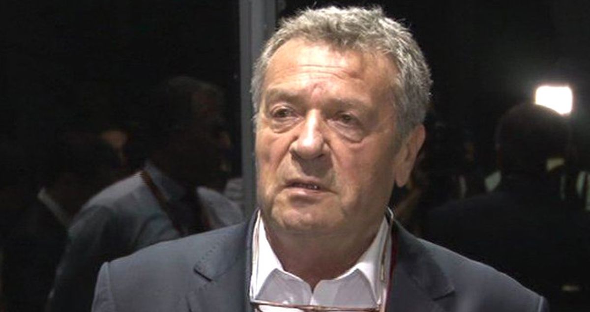 Galatasaraylı Yönetici: Taraftar 'İstifa Edin' Diyor, Etmeyeceğiz Maalesef