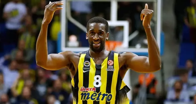 Maçı Yarıda Bırakan Fenerbahçeli Udoh, Hastaneye Kaldırıldı