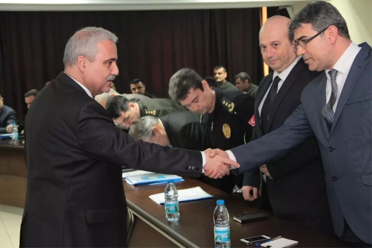 Manisa'da Kolluk Birimlerinden Değerlendirme Toplantısı