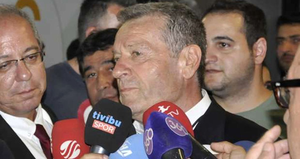 Galatasaray Başkan Yardımcısı Nasuhi Sezgin, Görevi Bıraktığını Duyurdu