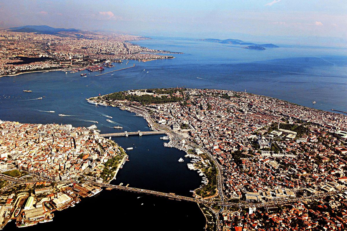 Kandilli Müdürü: 7'nin Üzerinde İstanbul Depremi Tsunami Yapar