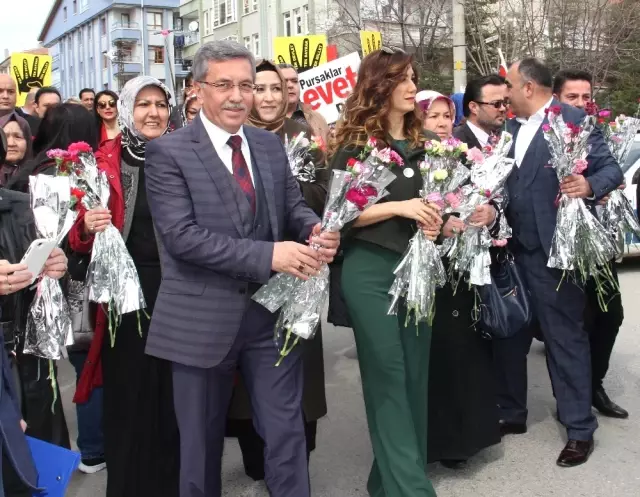 8 Mart'ta Pursaklar'a Sanatçı Yağmuru 8 Mart'ta Pursaklar'a Sanatçı Yağmuru