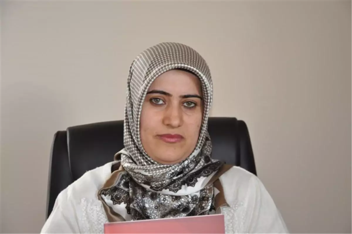 Ak Parti Kars Il Kadin Kollari Baskani Nurgul Guner In 8 Mart Mesaji Ak Parti Kars Il Kadin Kollari Baskani Nurgul Guner In 8 Mart Mesaji