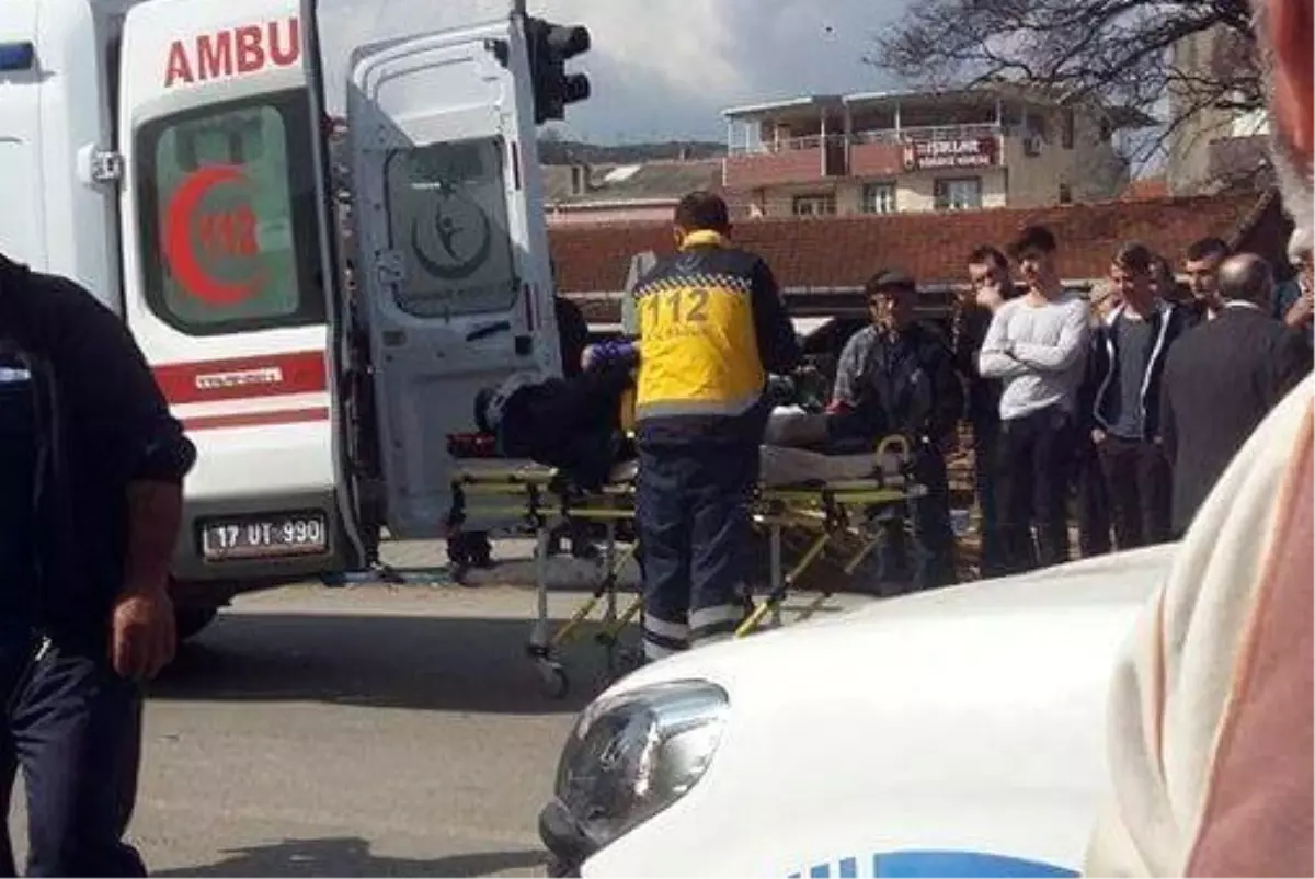 Biga'da Trafik Kazası: 1 Yaralı