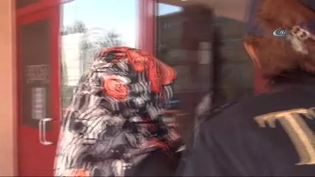 Bylock'cu Yenge Öksüz Adliyede Bylock'cu Yenge Öksüz Adliyede