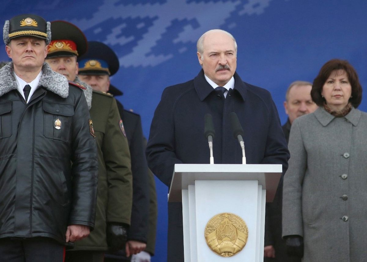 Belarus Devlet Başkanı'ndan Şok Öneri: Metreslerinizi İşe Sokun!