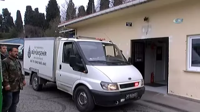 Kadıköy'de Dövmecilik Yapan Bir Kişi Sahte İçkiden Hayatını Kaybetti