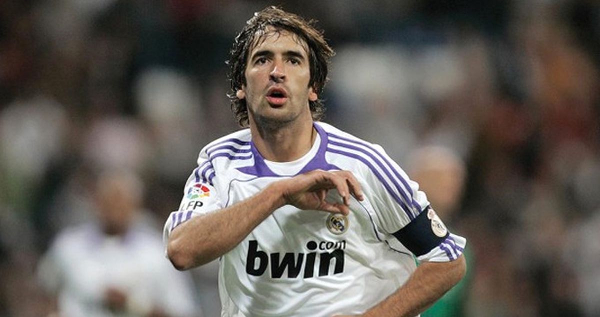 Raul Gonzalez: UEFA Avrupa Ligi Favorim Manchester United