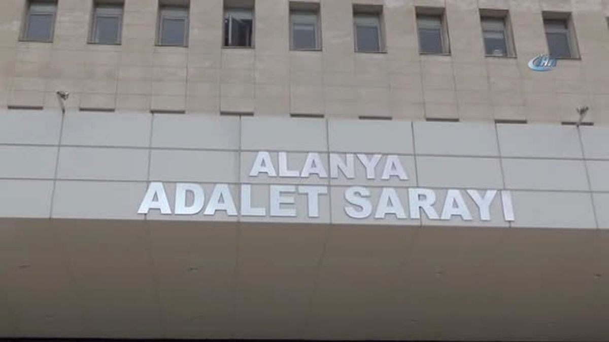 2 Kız Öğrencisine Cinsel İstismarda Bulunan Öğretmene 31 Yıl 3 Ay Hapis