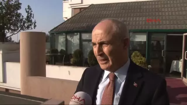Belediye Başkanı Akgün Televizyon Kulesinde İz Yok, Sinek Vurmuyor Buna Helikopter Vuruyor Belediye Başkanı Akgün Televizyon Kulesinde İz Yok, Sinek Vurmuyor Buna Helikopter Vuruyor
