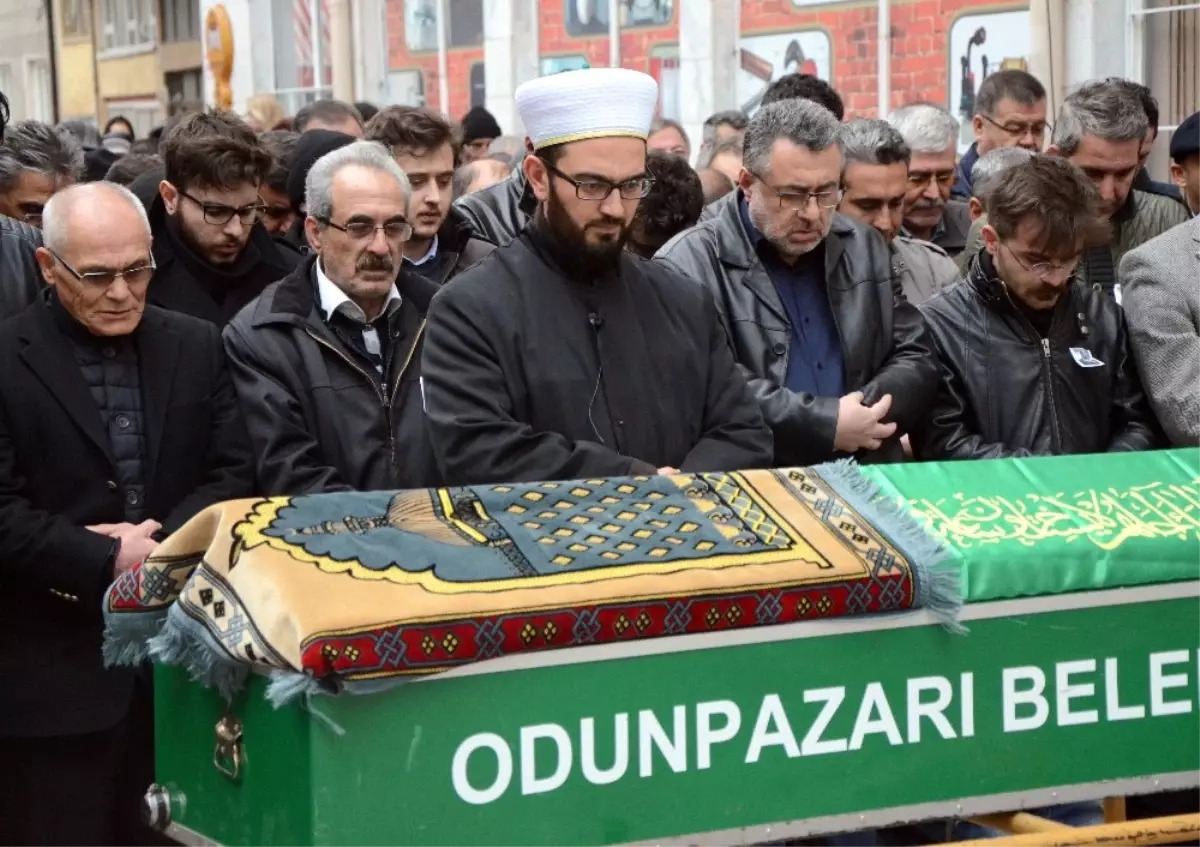 Eskişehir'de Sahte İçkiden Ölüm