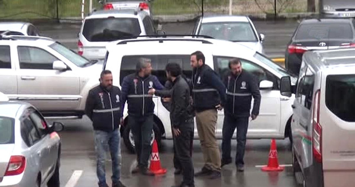 Kıskanç Eski Kocanın Gözü Döndü, Talihsiz Kadının Boğazını Kesti