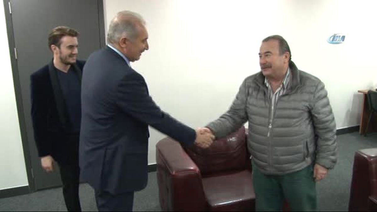 Mustafa Ceceli 3. Kez Bksm'de