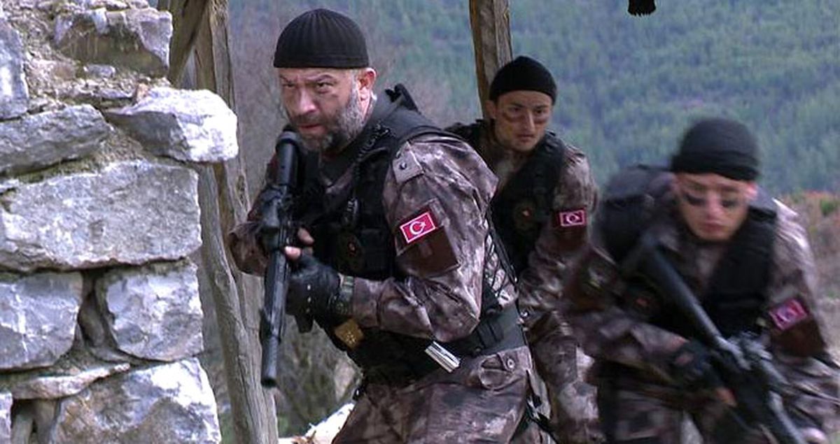 'Arka Sokaklar'ın Fragmanında Terör Örgütü, Mesut'un Oğlunu Kaçırıp Öldürüyor