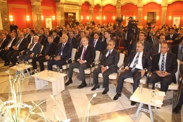 Bakan Özlü: 'Tübitak, Artık Proje Yaptıran Bir Kurum Olarak Hizmet Verecek' Bakan Özlü: 'Tübitak, Artık Proje Yaptıran Bir Kurum Olarak Hizmet Verecek'
