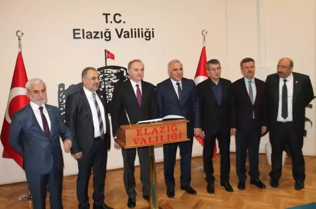 Bilim, Sanayi ve Teknoloji Bakanı Faruk Özlü Elazığ'da Bilim, Sanayi ve Teknoloji Bakanı Faruk Özlü Elazığ'da