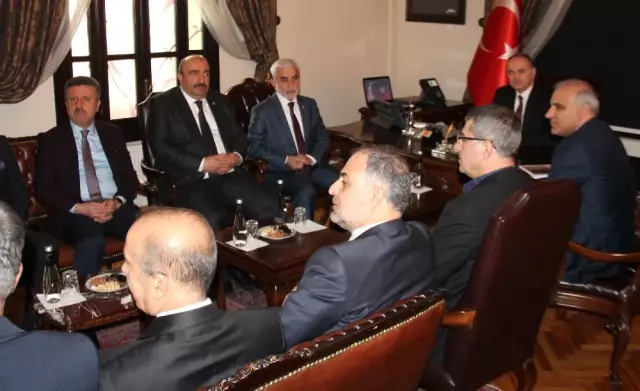 Bilim, Sanayi ve Teknoloji Bakanı Faruk Özlü Elazığ'da Bilim, Sanayi ve Teknoloji Bakanı Faruk Özlü Elazığ'da