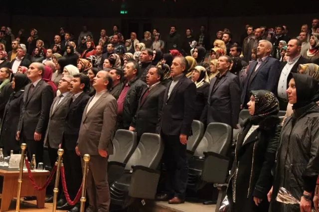 Kahramanmaraş'ta 'Mutlu Birey, Mutlu Aile, Mutlu Toplum' Konferansı Kahramanmaraş'ta 'Mutlu Birey, Mutlu Aile, Mutlu Toplum' Konferansı