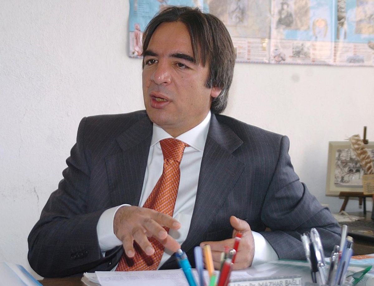 Neü Rektörlüğüne Prof. Dr. Mazhar Bağlı Atandı