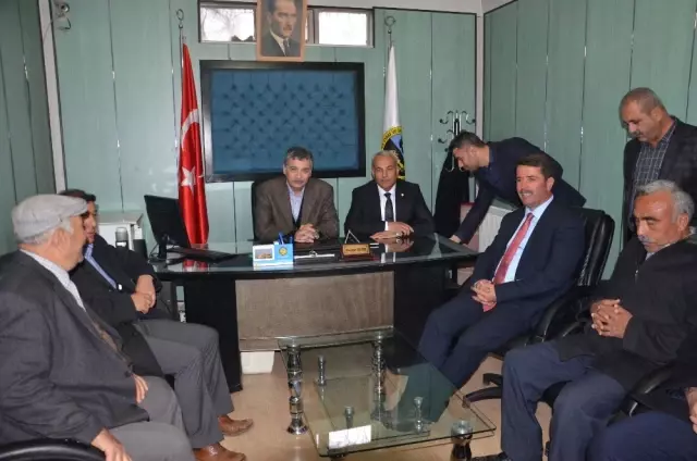 Güvenç: 'Biz Bunlara Pabuç Bırakmayız' Güvenç: 'Biz Bunlara Pabuç Bırakmayız'