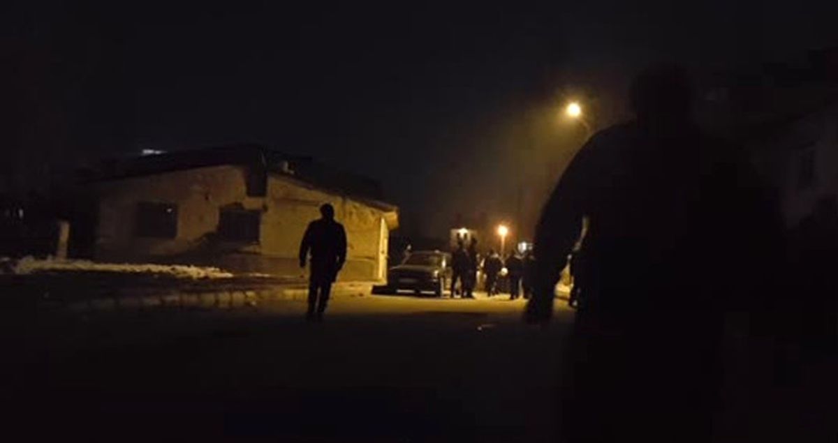İki Aile Yeniden Kavga Etmesin Diye 50'ye Yakın Polis Nöbet Tuttu