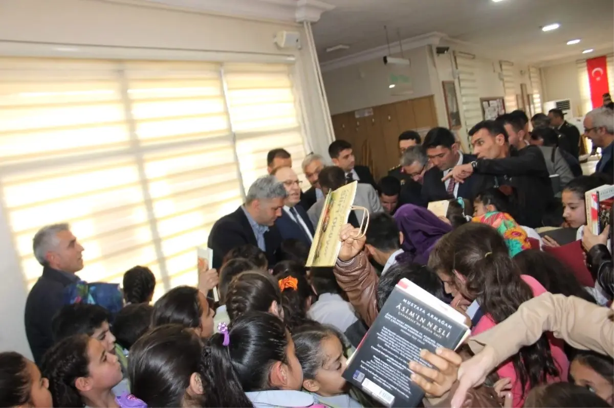 İstiklal Marşı'nın Kabulü ve Mehmet Akif Ersoy'u Anma Etkinliği