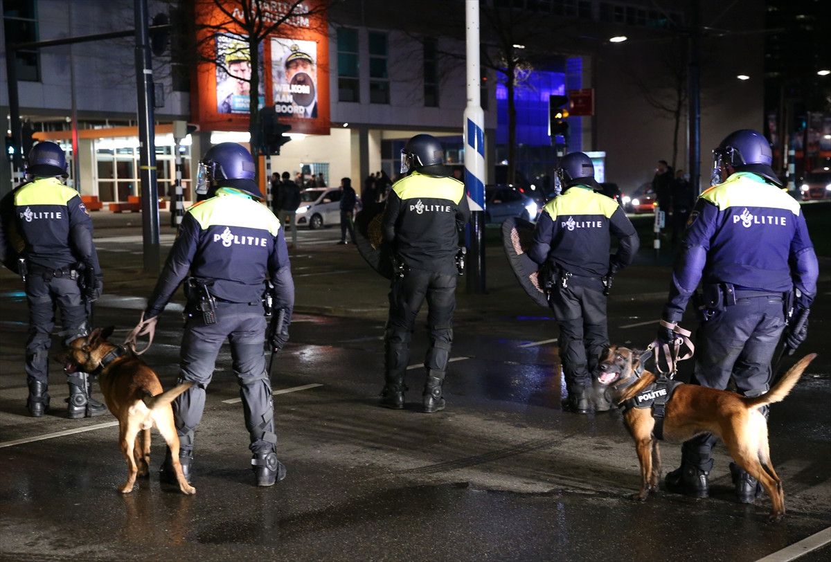 Adalet Bakanı: Hollanda'dan 16 Terörist İstedik, Sadece Birini Verdi