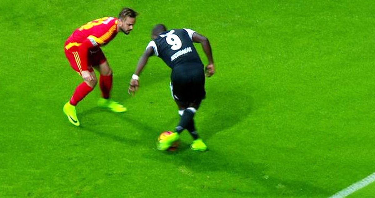 Beşiktaşlı Aboubakar'ın Çalımı, Sosyal Medyaya Damga Vurdu