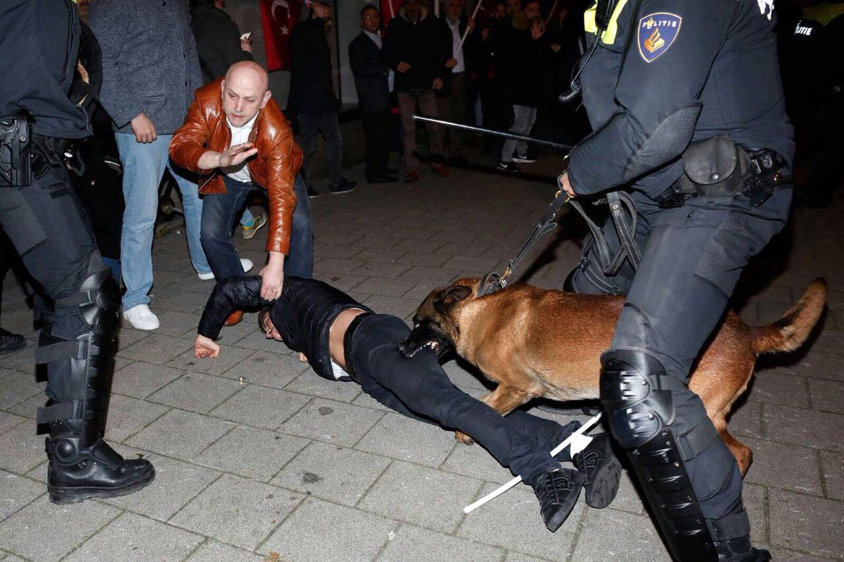 Hollanda Basını Yaşanan Krizi Nasıl Manşete Taşıdı