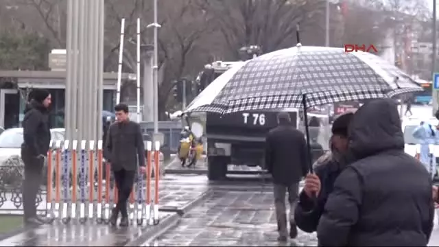 Sarıyer'deki Mahallelerden Siyaset Üstü Protesto Tapu Istiyoruz