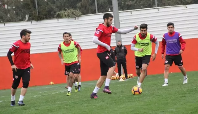 Adanaspor'da Akhisar Belediyespor Maçı Hazırlıkları