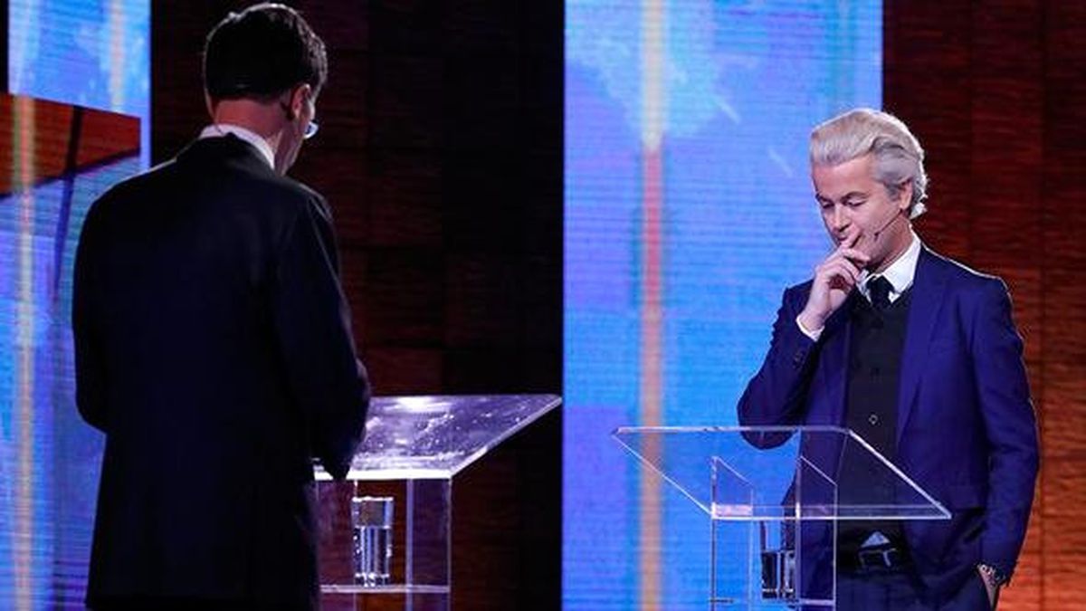 Hollandalı Liderler Birlikte Canlı Yayına Çıkıp Türkiye'ye Nefret Kustular