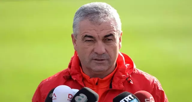 Rıza Çalımbay: Türkiye'nin En İyi Takımı Beşiktaş