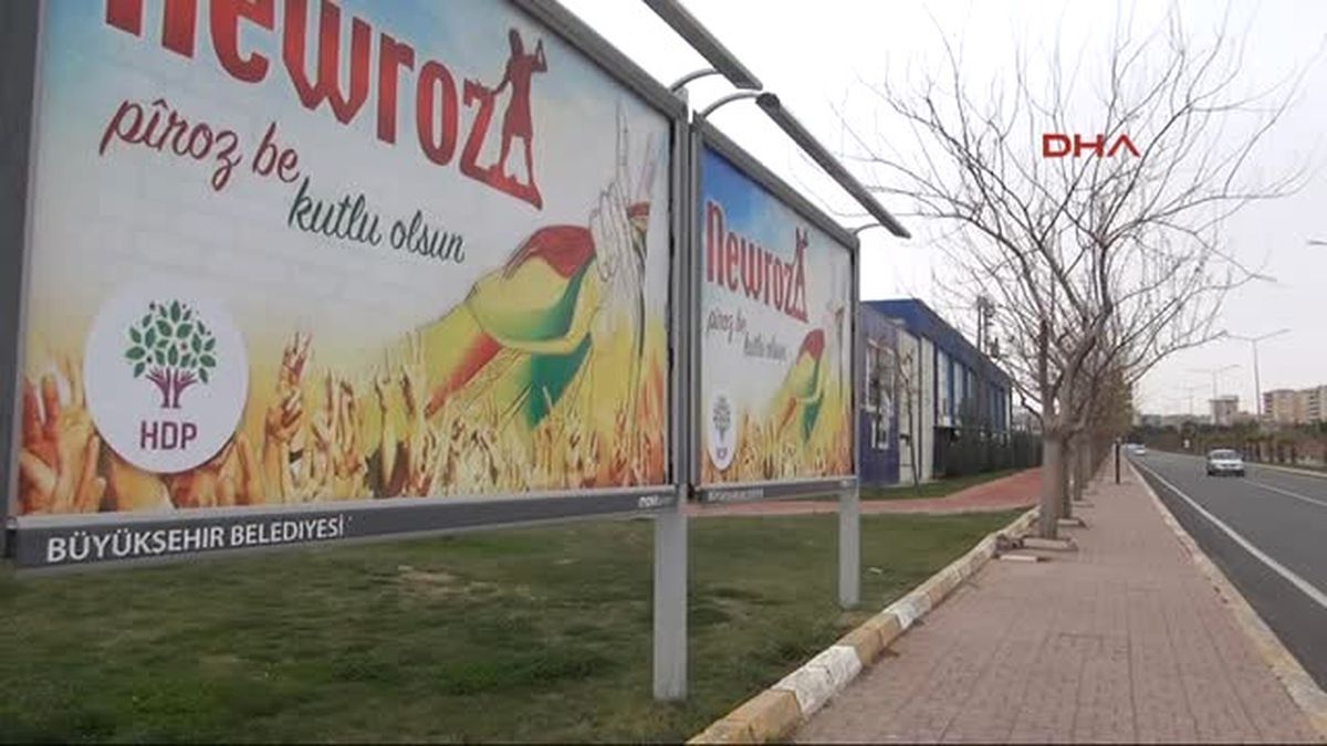 Şanlıurfa'da, Nevruz Afişleri Toplatıldı