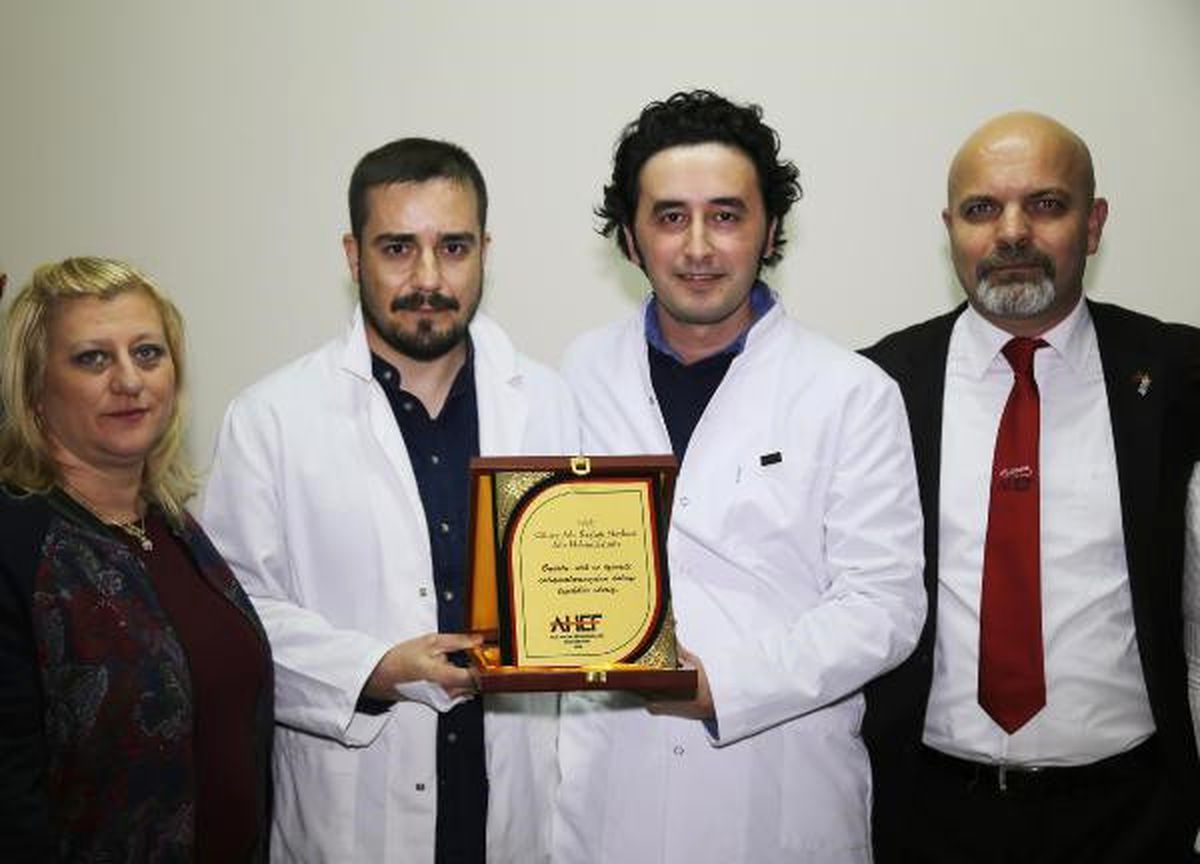Takside Doğum Yaptıran Hekimlere 'Yılın Aile Hekimi' Ödülü
