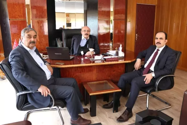 AK Parti Konya Teşkilatı Referandum Çalışmalarını Sürdürüyor