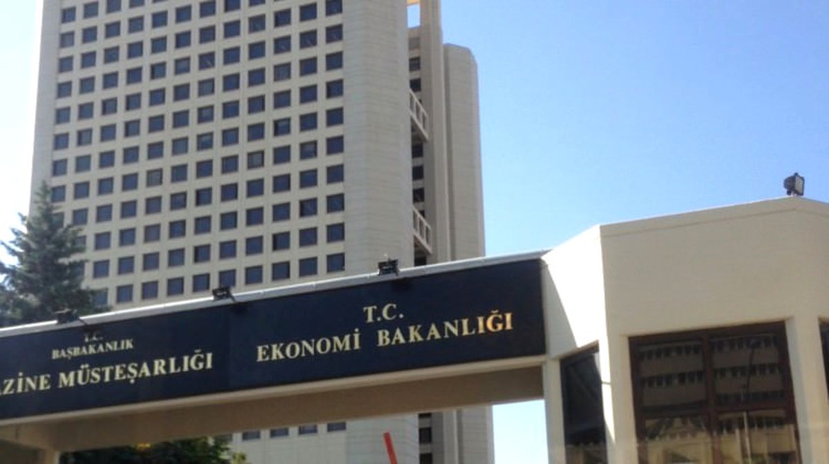 Ekonomi Bakanlığı'na Döviz Kullanım Oranlarını Yönetme Yetkisi
